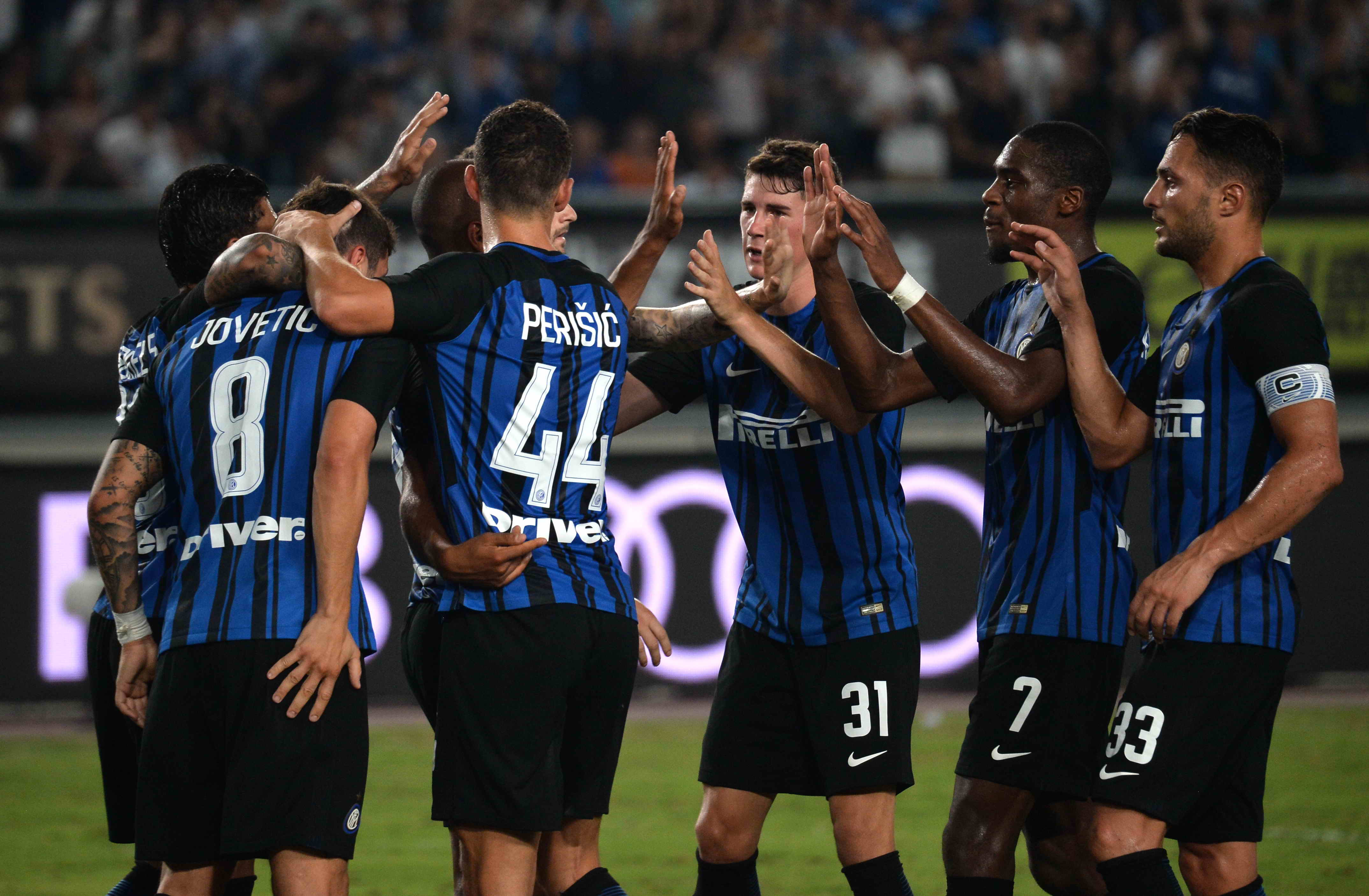 轻球员有着 轻球员有着