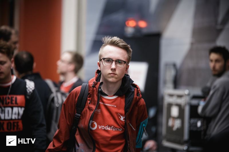 一旦防守延 一旦防守延